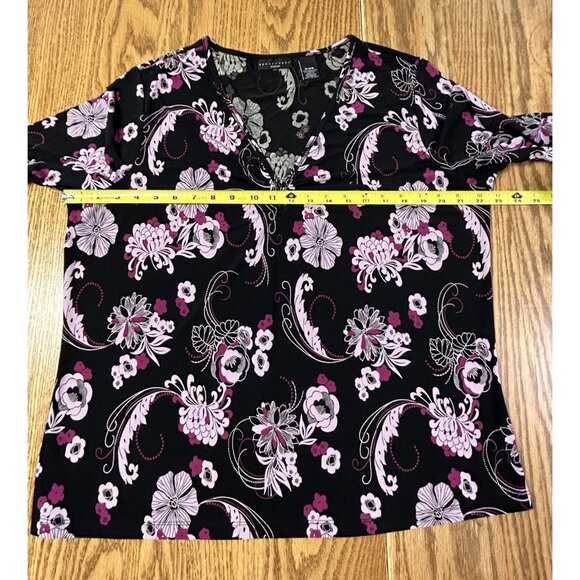 Apostrophe Women’s Size 16-18W Floral Blouse Black Pink Liquid Knit B44 - Picture 5 of 8